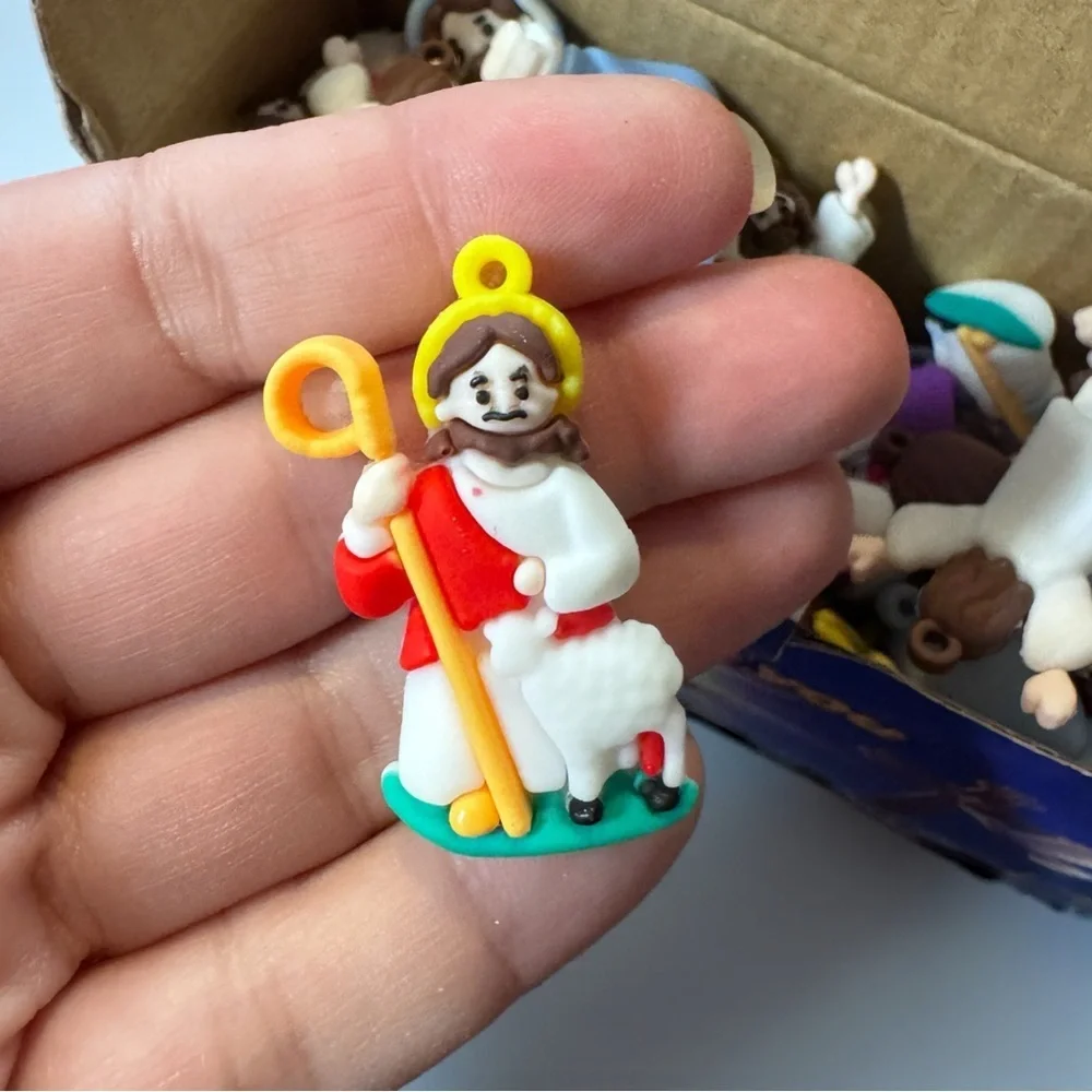 60 Mini Jesus Figurines Bulk NIB Sunday School Gifts Baptism Church Party Favors